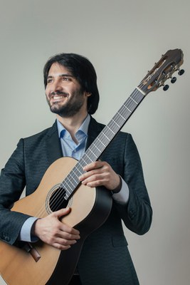 Carlo Curatolo, guitarrista clásico ganador de la edición 2019