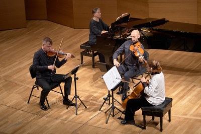 Vera Anosova / Katarzyna Wróbel y Uta Kerner / Ariadna Boiso Reinoso / Claudio R. Baraviera / Vicente Fuertes Gimeno