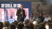 El alcalde ensalza el talento de la industria audiovisual local ante grandes creadores del cine español durante unas charlas organizadas con premiados y nominados andaluces en los Goya en el marco de las actividades paralelas a la ceremonia