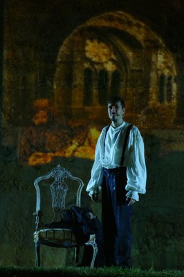 El vídeo-mapping sobre Bécquer en la Torre de Don Fadrique abre un agosto cultural de música, teatro y arte