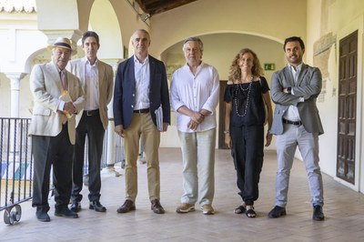 Felipe Benítez Reyes recibe el XIII Premio Iberoamericano de Poesía Hermanos Machado por su obra  ‘La ocasión y el homenaje’