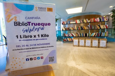 La Red Municipal de Bibliotecas de Sevilla celebra esta semana su Bibliotrueque solidario, rutas por la Sevilla de las letras, cuentacuentos, teatro y talleres